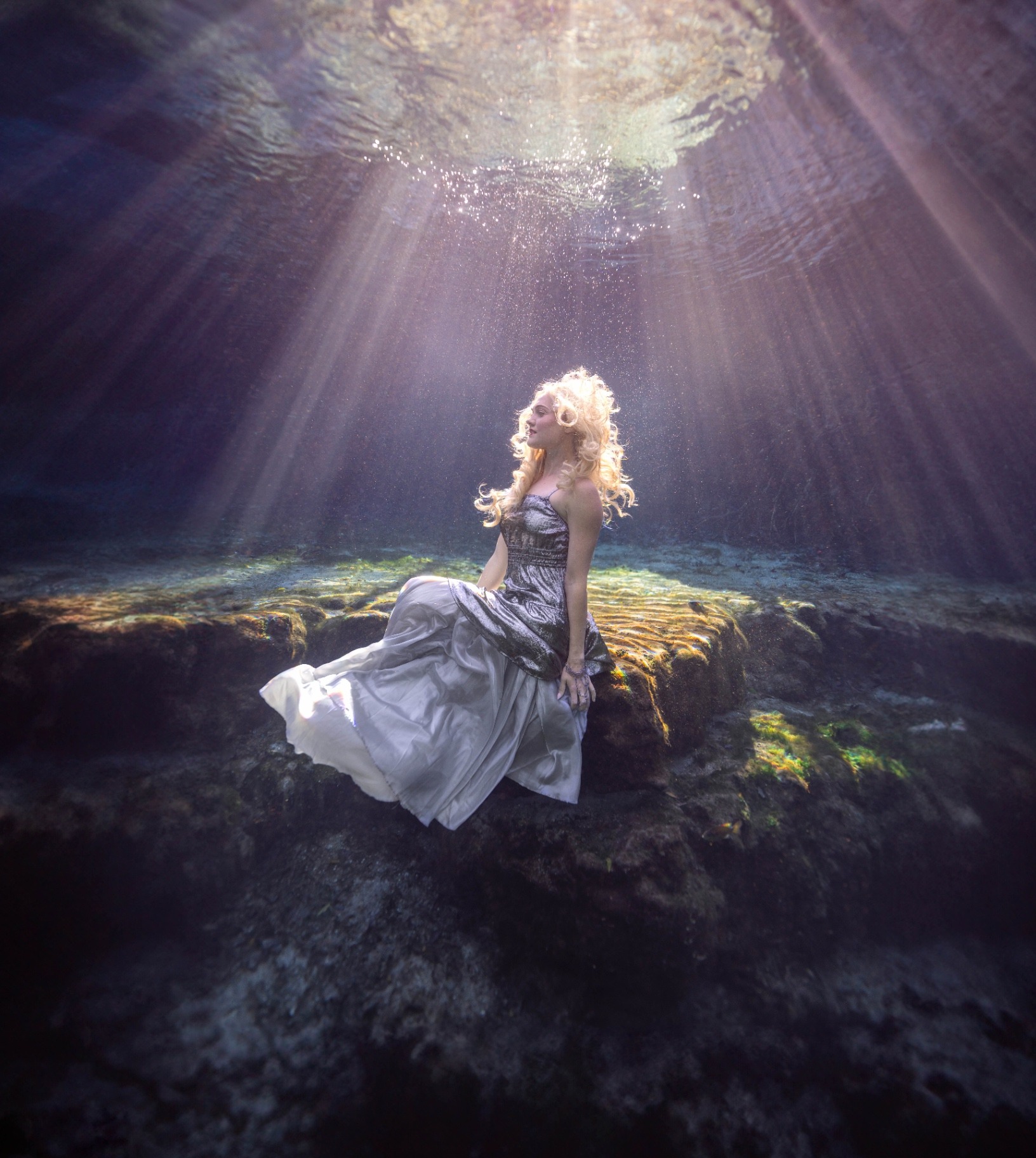 Underwater photography in cenote